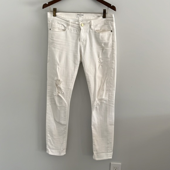 Frame Denim Denim - FRAME DENIM Le Garcon rip blanc Mid-Rise Distressed White Boyfriend Jeans‎
